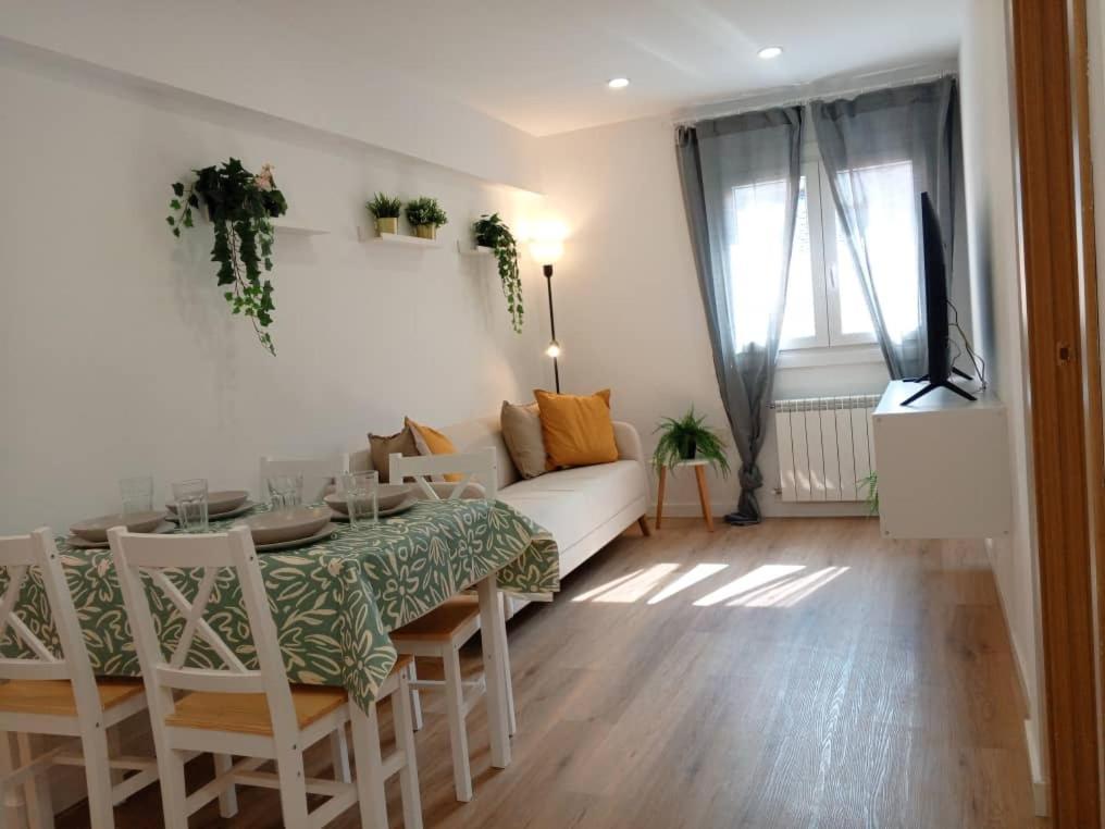 Centrico Apartamento Familiar Rh 70 Santander Exteriör bild