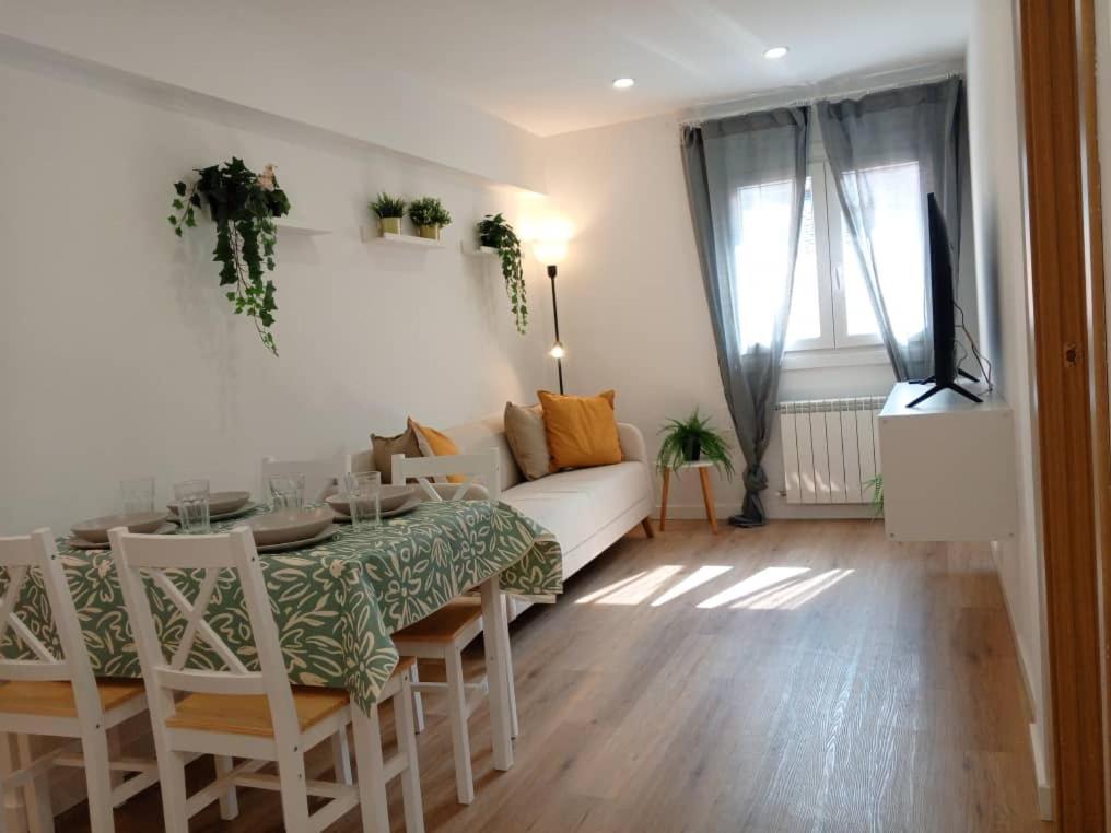 Centrico Apartamento Familiar Rh 70 Santander Exteriör bild